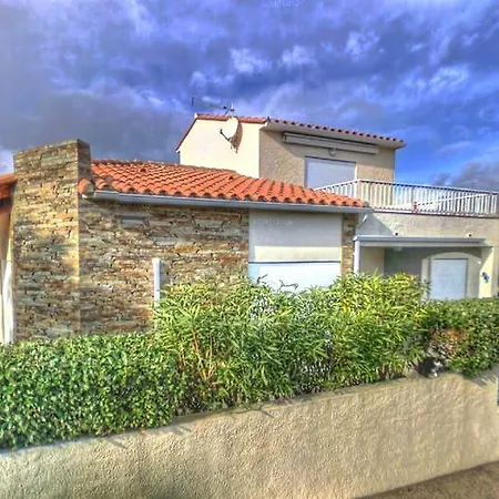 Studio Dans Lotissement Calme Proche De La Mer Appartement Le Barcarès